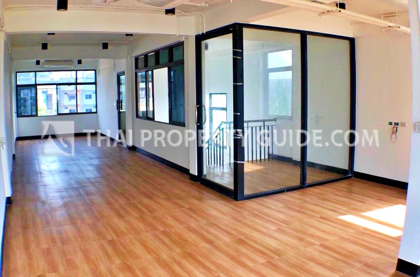 Office For Rent in Sukhumvit 