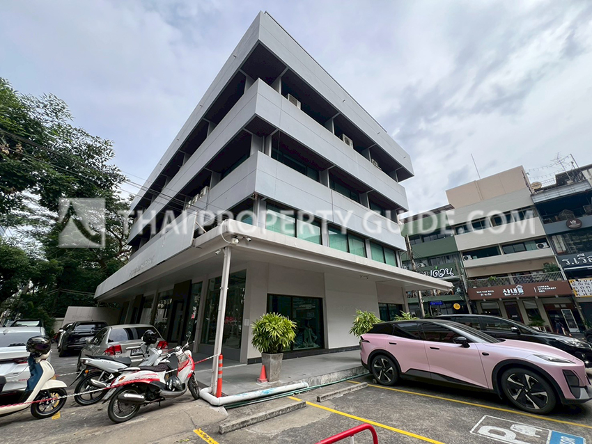 Office For Rent in Sukhumvit 