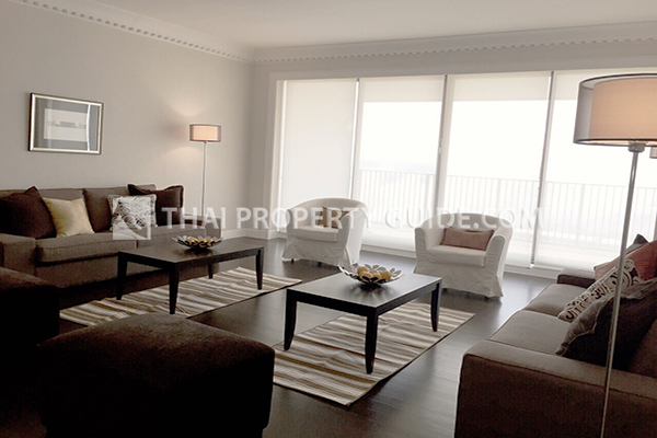 Penthouse in Bangnatrad 