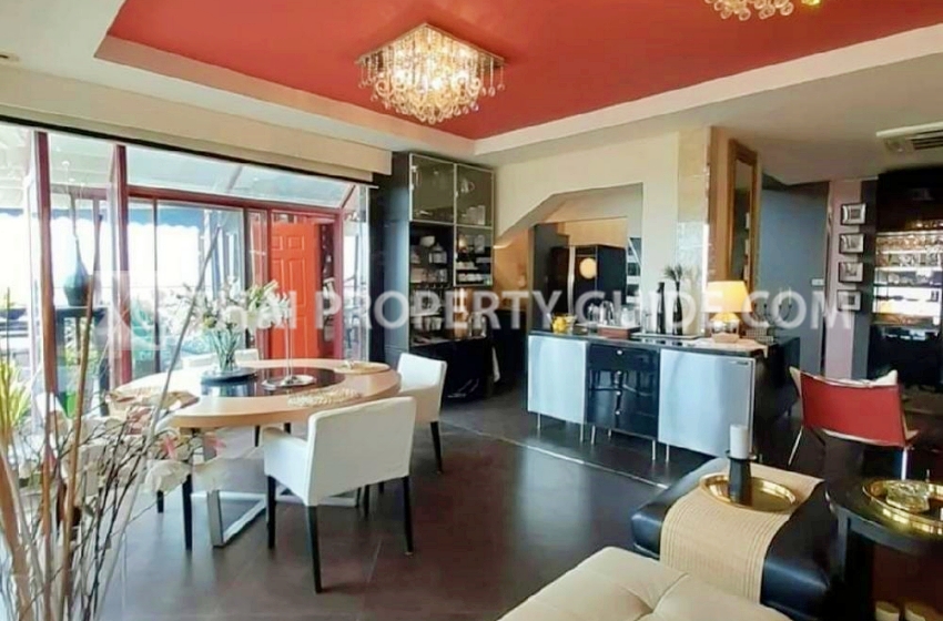 Penthouse in Bangnatrad