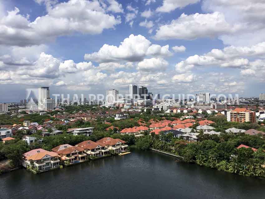Penthouse in Nichada Thani 
