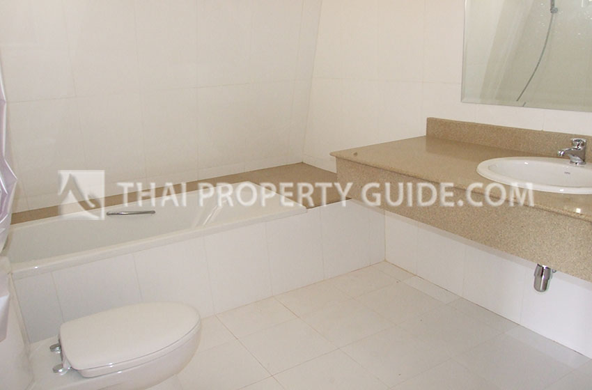 Penthouse in Ploenchit 