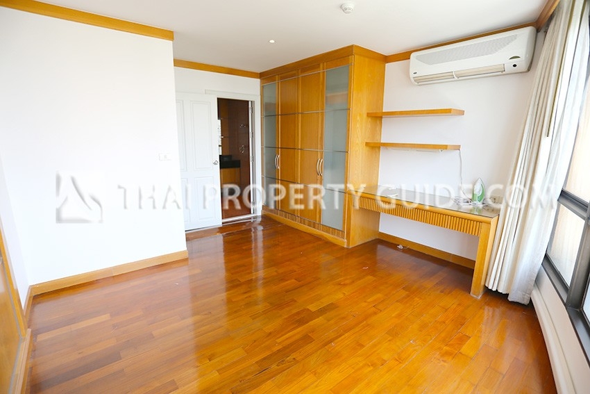 Penthouse in Ploenchit 
