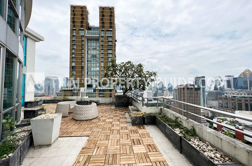 Penthouse in Ploenchit 