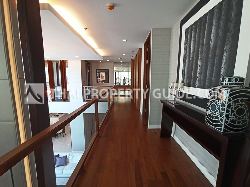 Penthouse in Ploenchit 