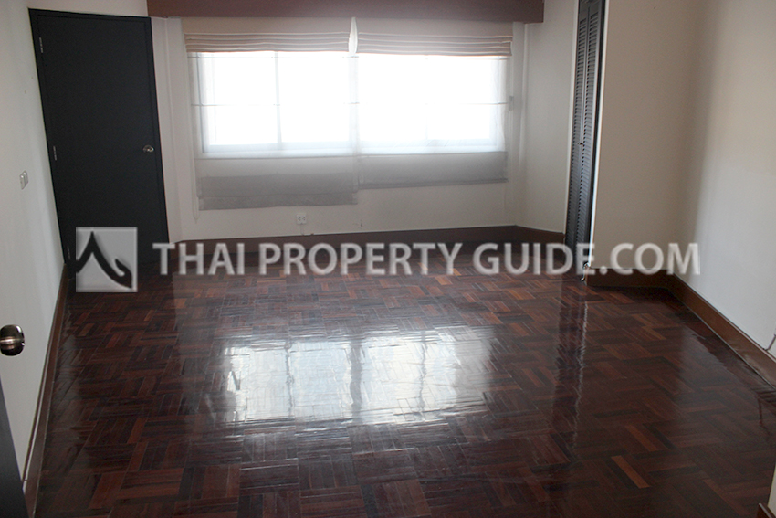 Penthouse in Ploenchit 