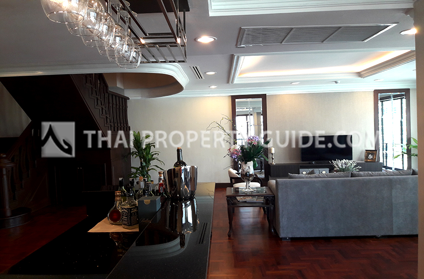 Penthouse in Ploenchit 
