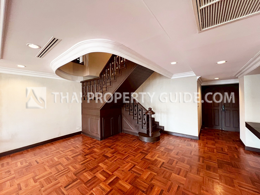 Penthouse in Ploenchit 