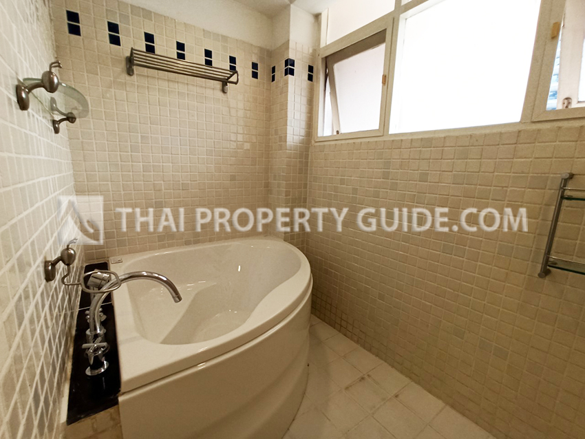Penthouse in Ploenchit 