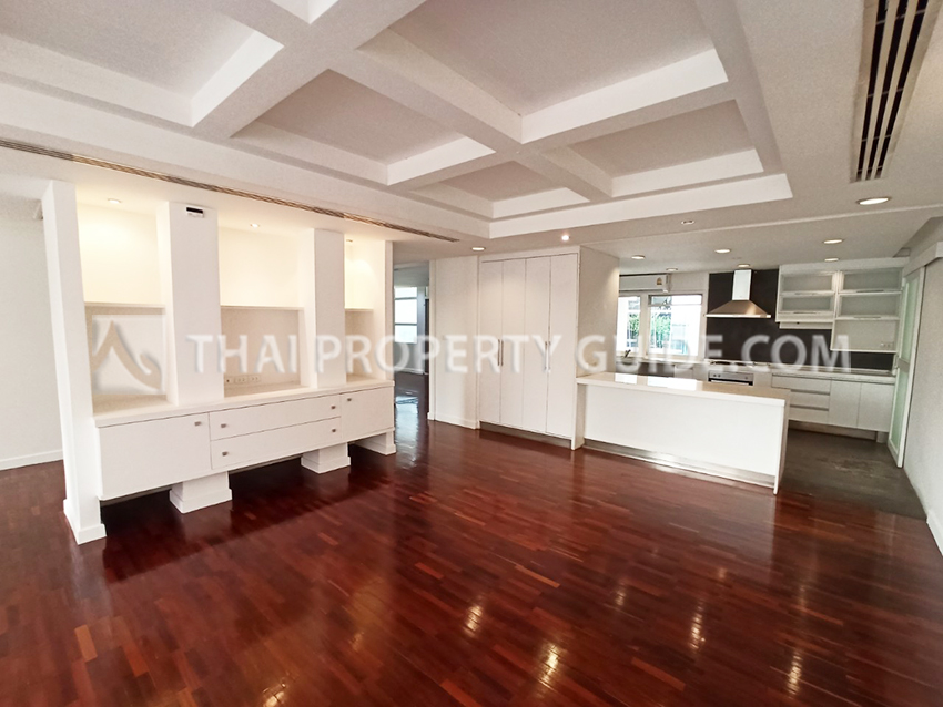 Penthouse in Ploenchit 
