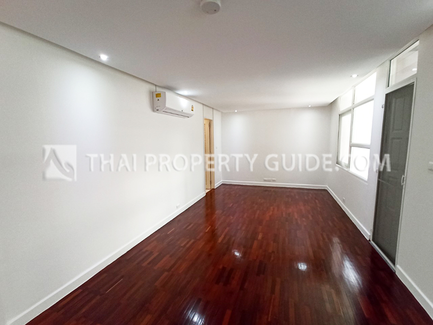 Penthouse in Ploenchit 
