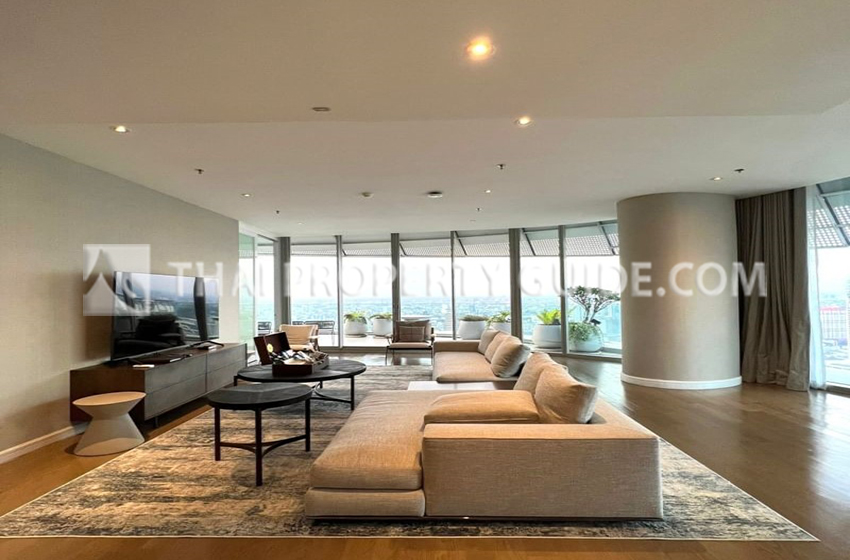 Penthouse in Ploenchit