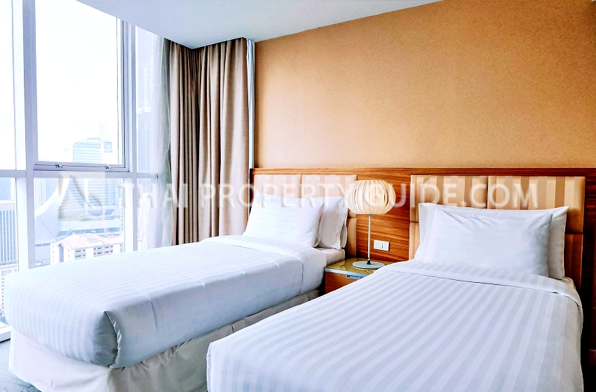 Penthouse in Ploenchit 