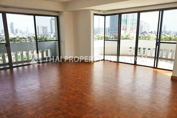 Penthouse in Sathorn 