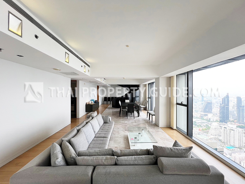 House with Shared Pool for rent in Bangnatrad