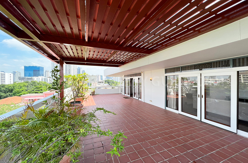 Penthouse in Sathorn