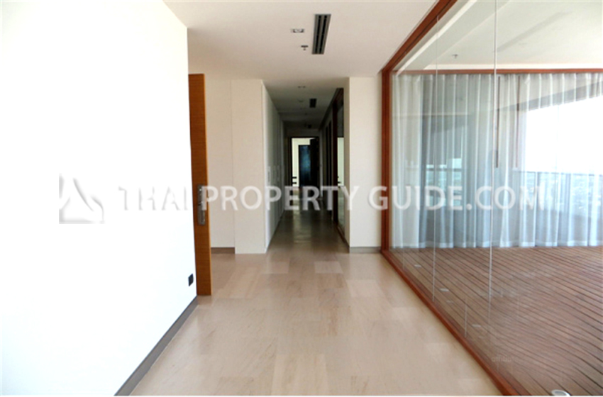 Penthouse in Sukhumvit : Millennium Residence 