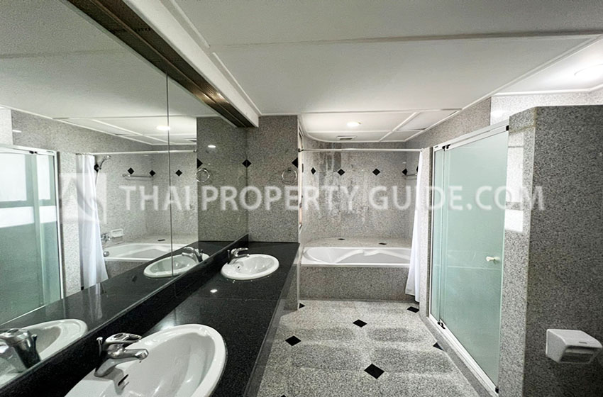 Penthouse in Sukhumvit 