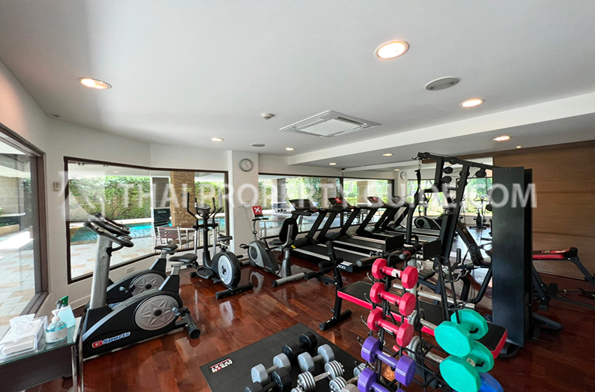 Service Apartment in Bangnatrad 