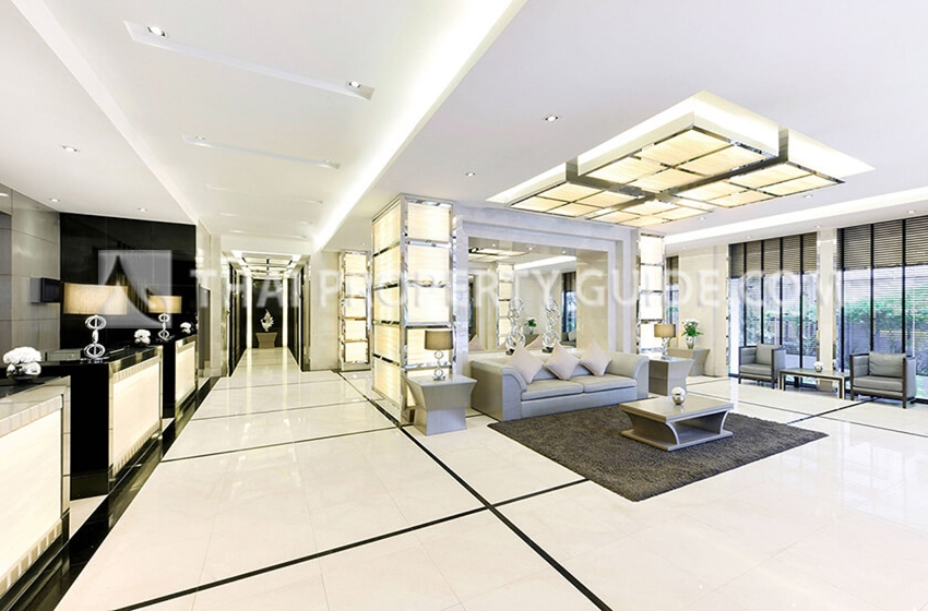 Service Apartment in Ploenchit 