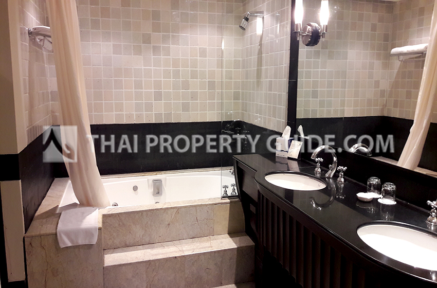 Service Apartment in Ploenchit 