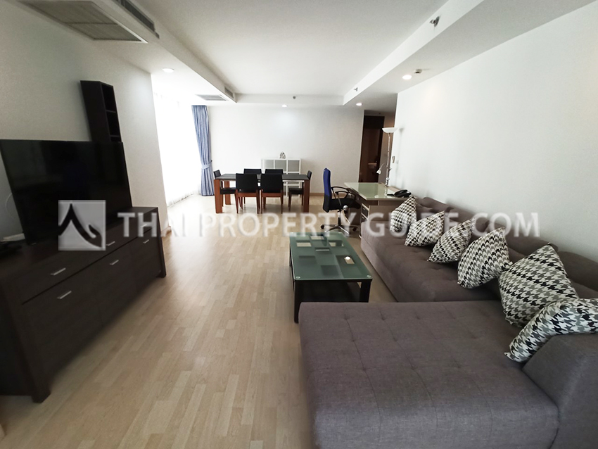 Service Apartment in Ploenchit