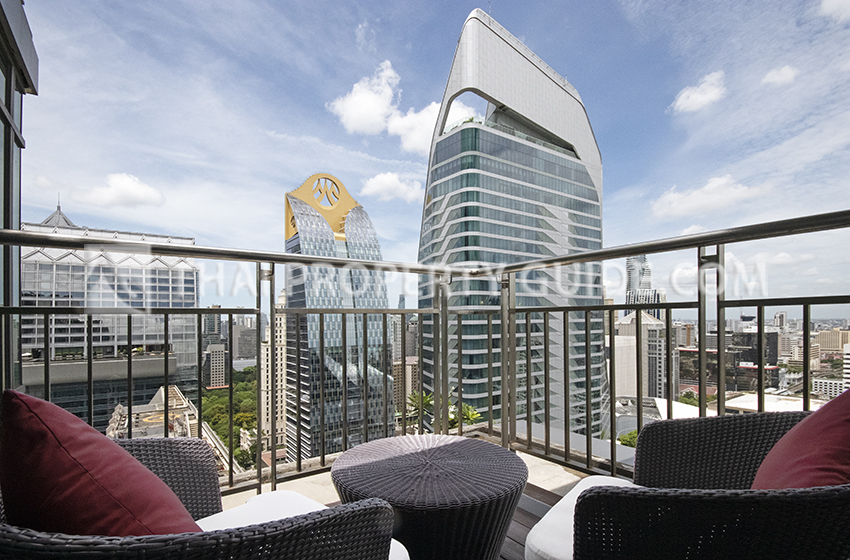 Service Apartment in Ploenchit 