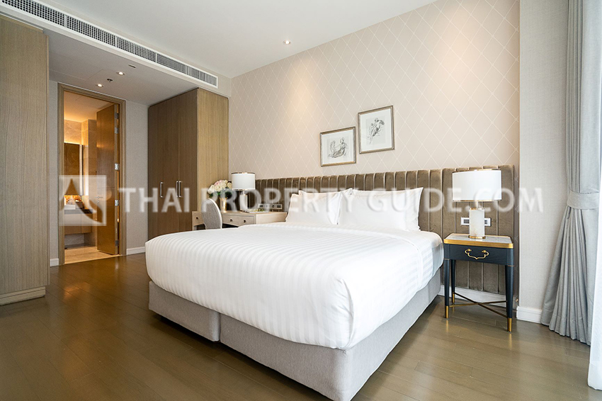 Service Apartment in Ploenchit 