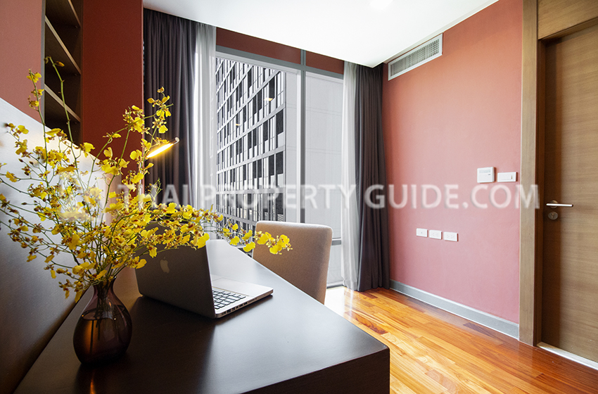 Service Apartment in Ploenchit 