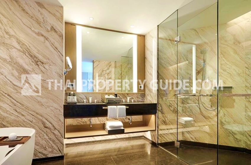 Service Apartment in Ploenchit 