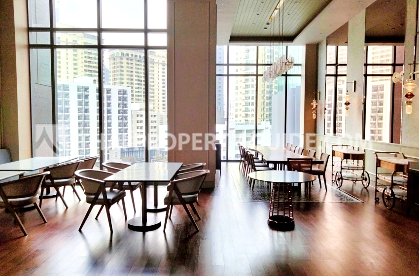 Service Apartment in Ploenchit 