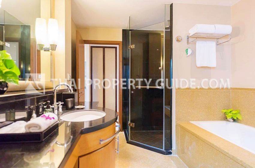 Service Apartment in Sathorn 