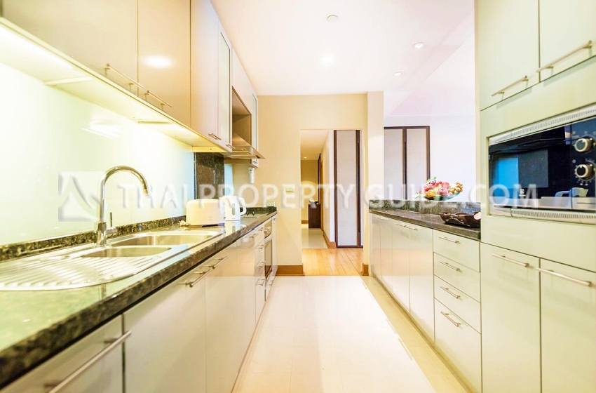 Service Apartment in Sathorn 
