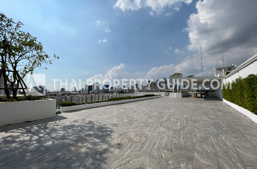 Service Apartment in Sathorn 
