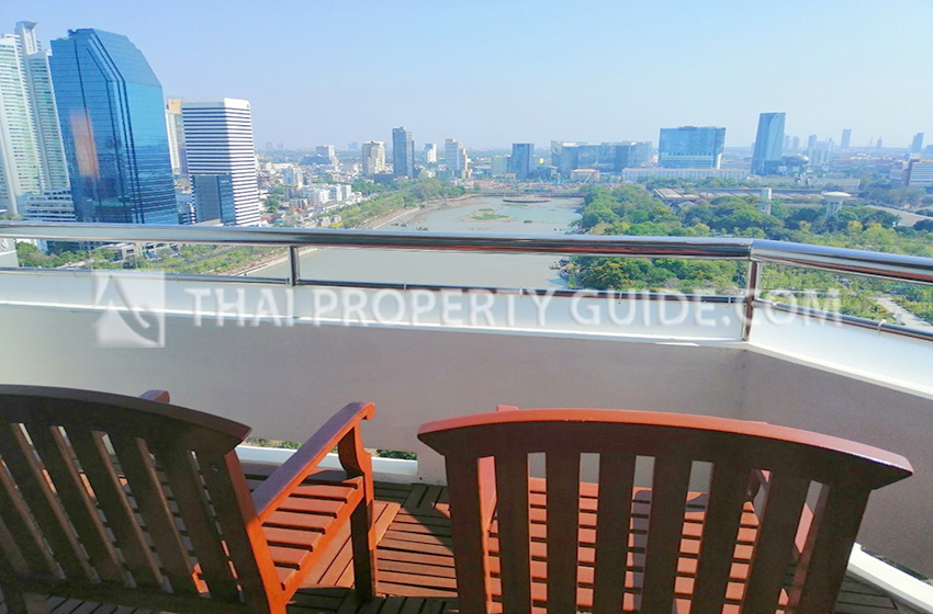Service Apartment in Sukhumvit 