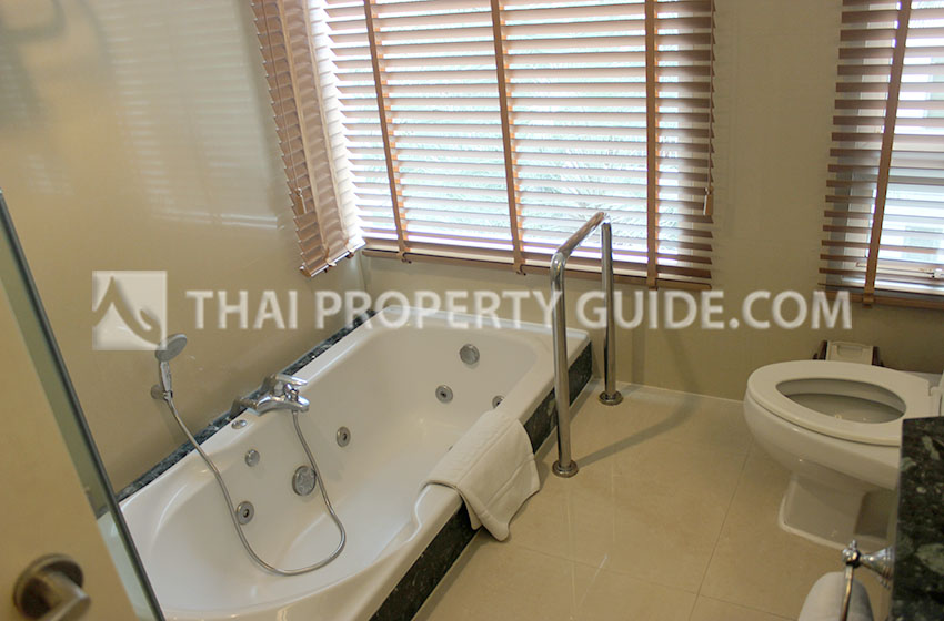 Service Apartment in Sukhumvit 