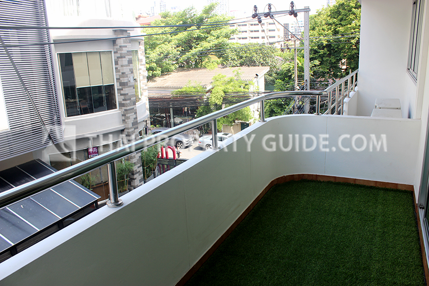 Service Apartment in Sukhumvit 