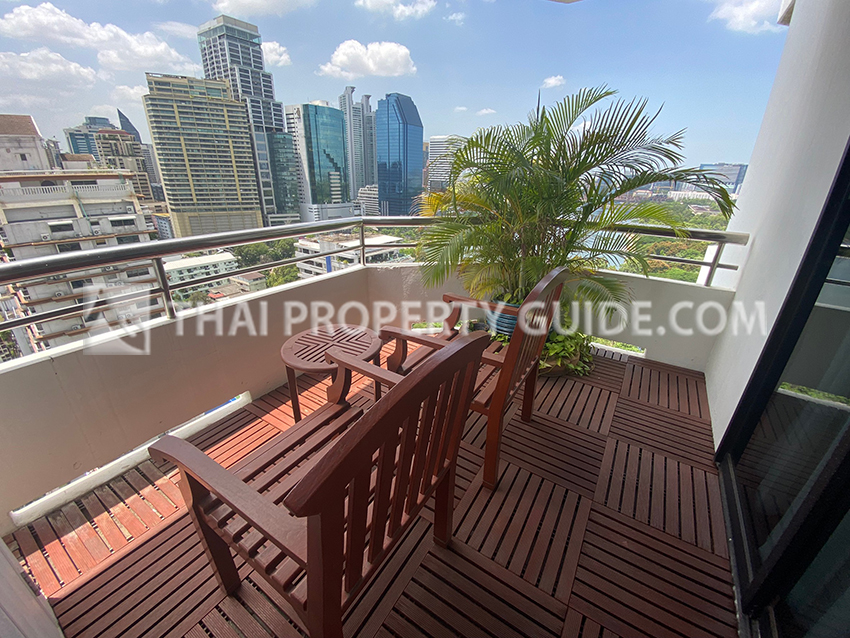 Service Apartment in Sukhumvit 