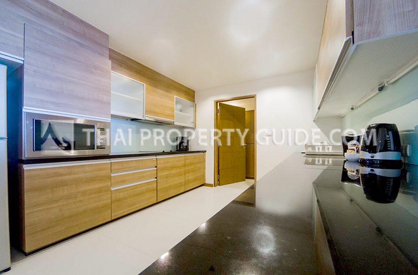Service Apartment in Sukhumvit 
