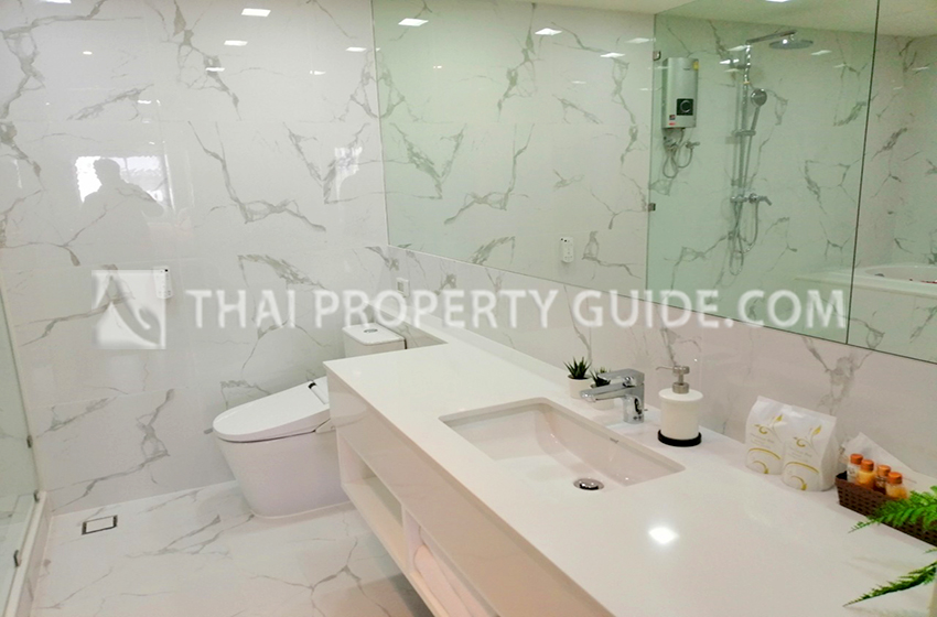 Service Apartment in Sukhumvit 