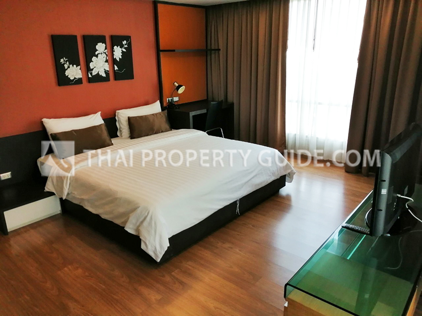 Service Apartment in Sukhumvit 
