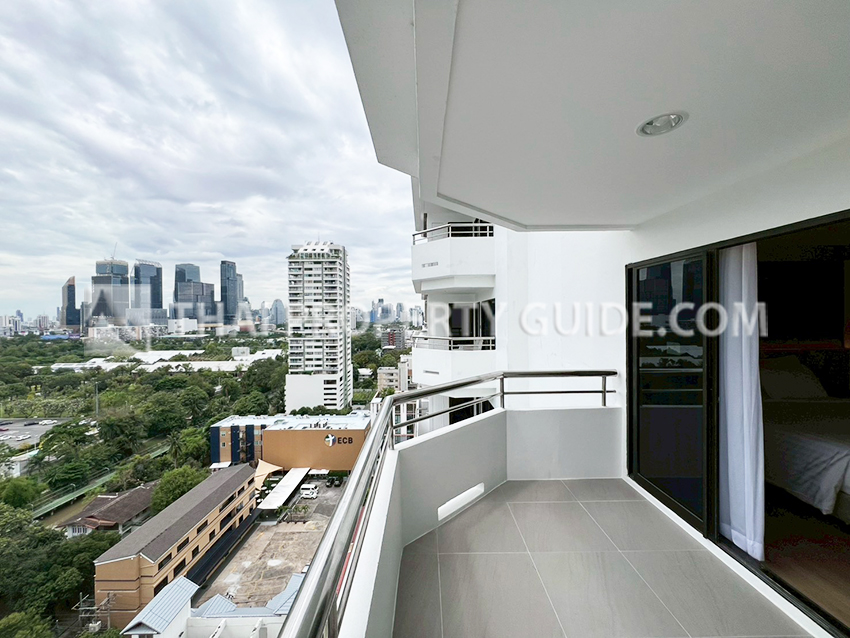 Service Apartment in Sukhumvit 