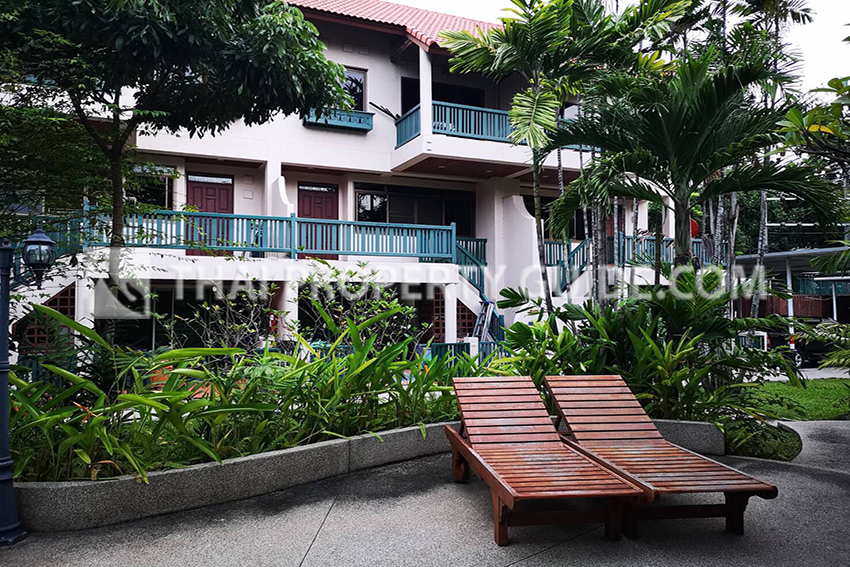 Townhouse in Nichada Thani 