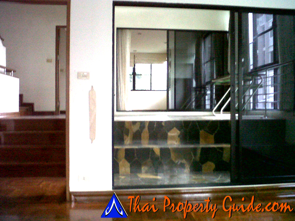 Townhouse in Ploenchit 