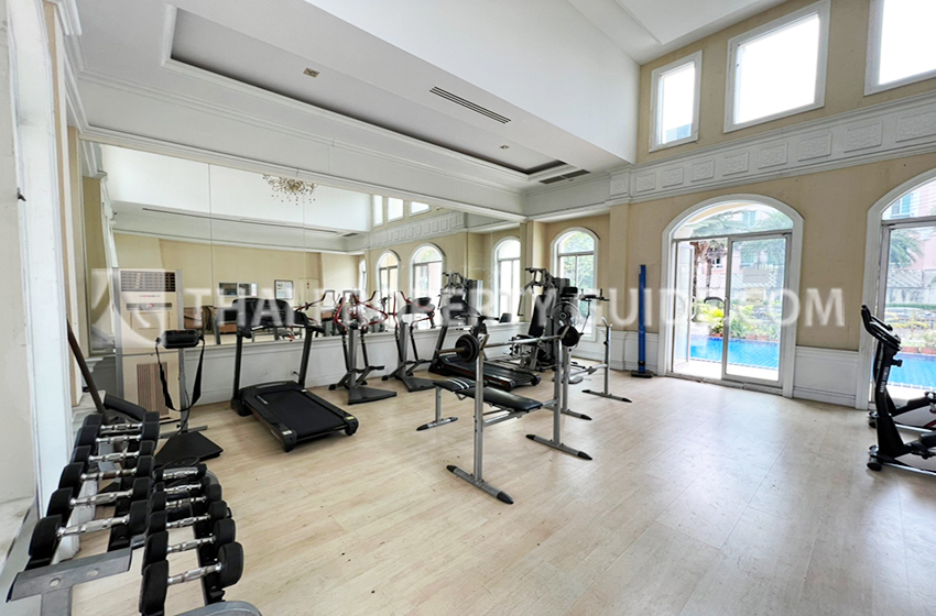 Townhouse in Rama​ 9​ -​ Ramintra 