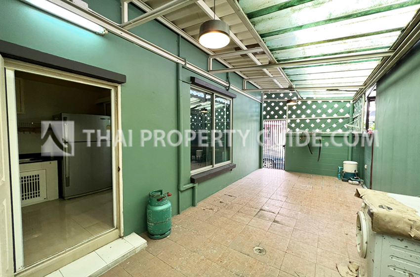 Townhouse in Rama​ 9​ -​ Ramintra 