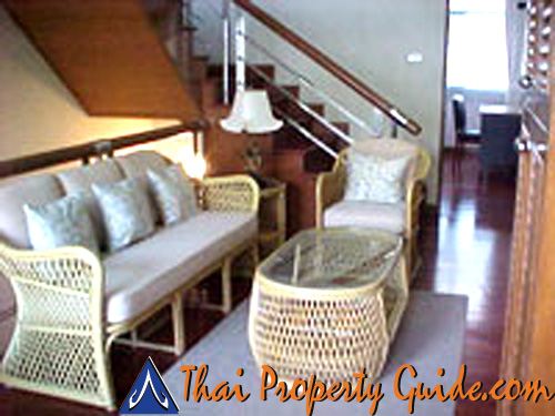 Townhouse in Sathorn 
