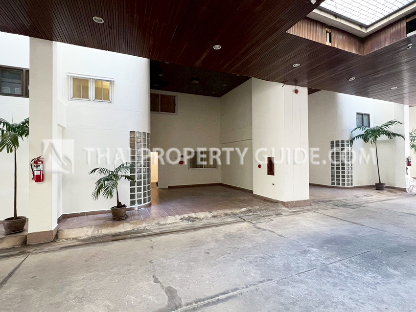 Townhouse in Sathorn 