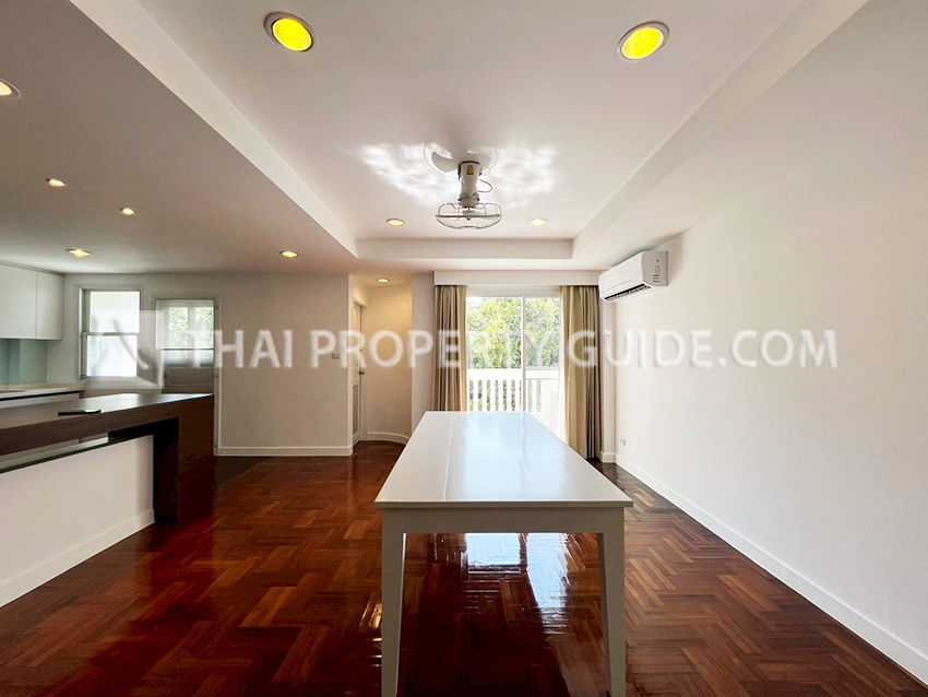 Townhouse in Sathorn 