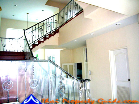 Townhouse in Sathorn 